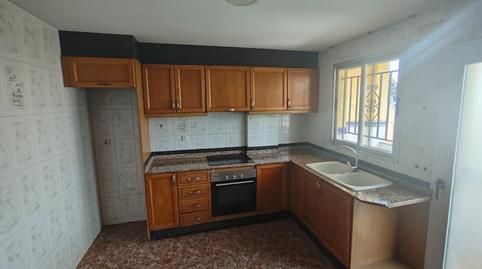 Foto 5 de Casa adosada en venta en C/ Vicent Andrés Estelles, Canals, Valencia