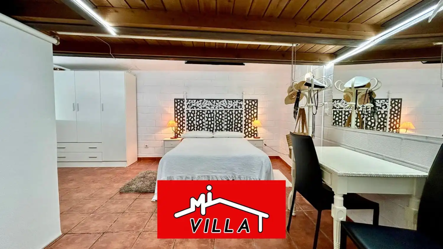 Dormitori de Pis en venda en Laredo