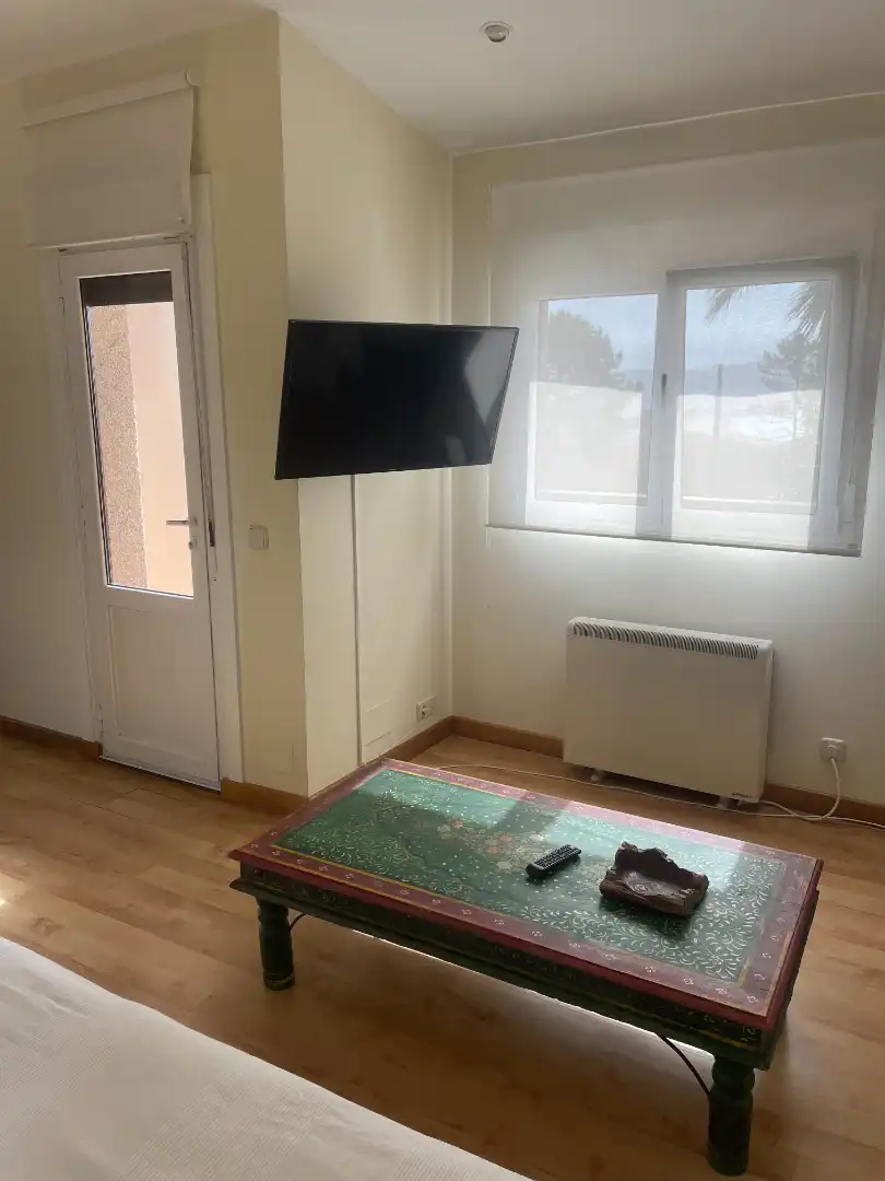 Sala de estar de Ático en venta en Ribeira con Terraza, Trastero y Amueblado