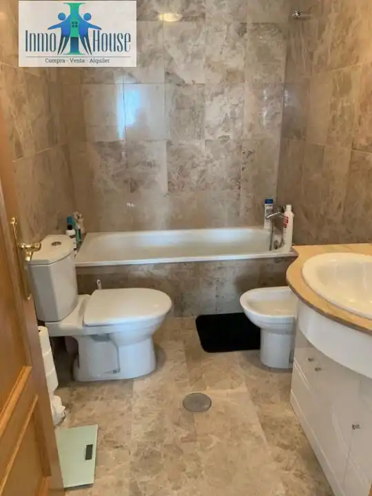 Flat with terrace for sale in Feria, imagen 8