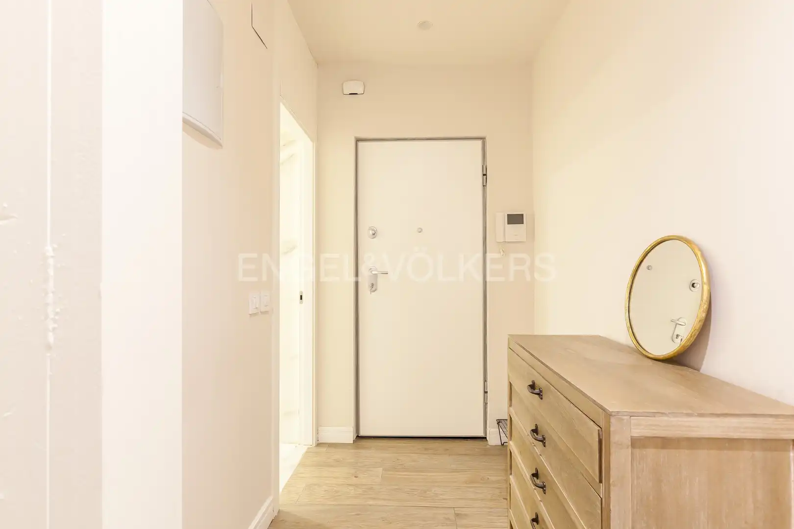 Wohnung zur Miete in Madrid mit Klimaanlage, Heizung und Möbliert
