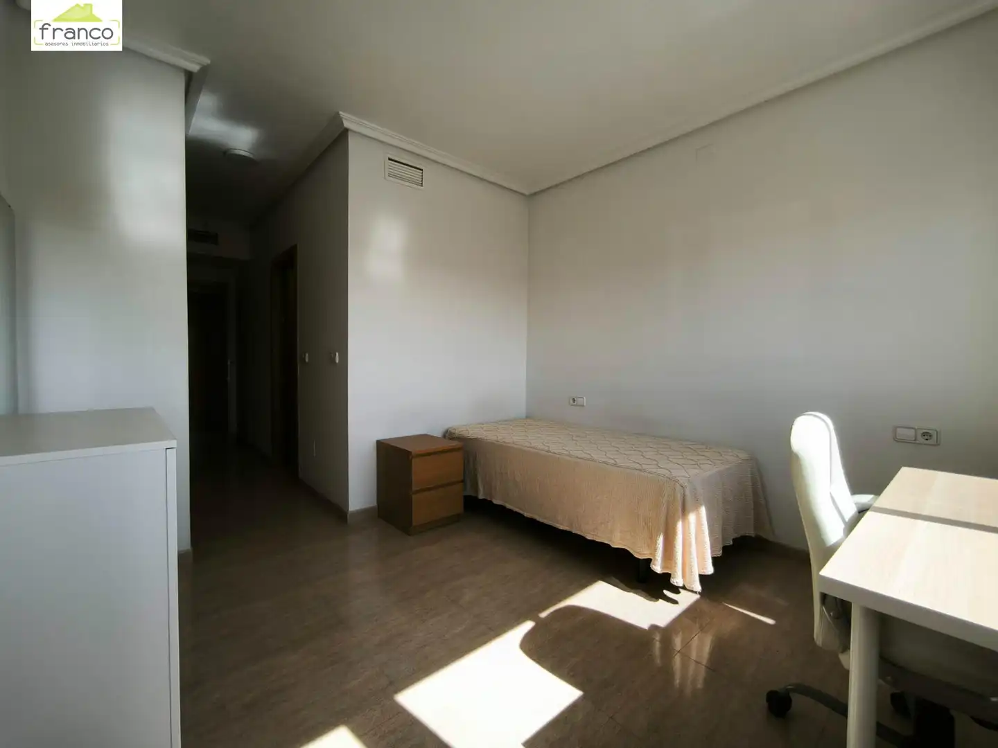 Bedroom of Flat for sale in Murcia  with Air Conditioner, Terrace and Furnished