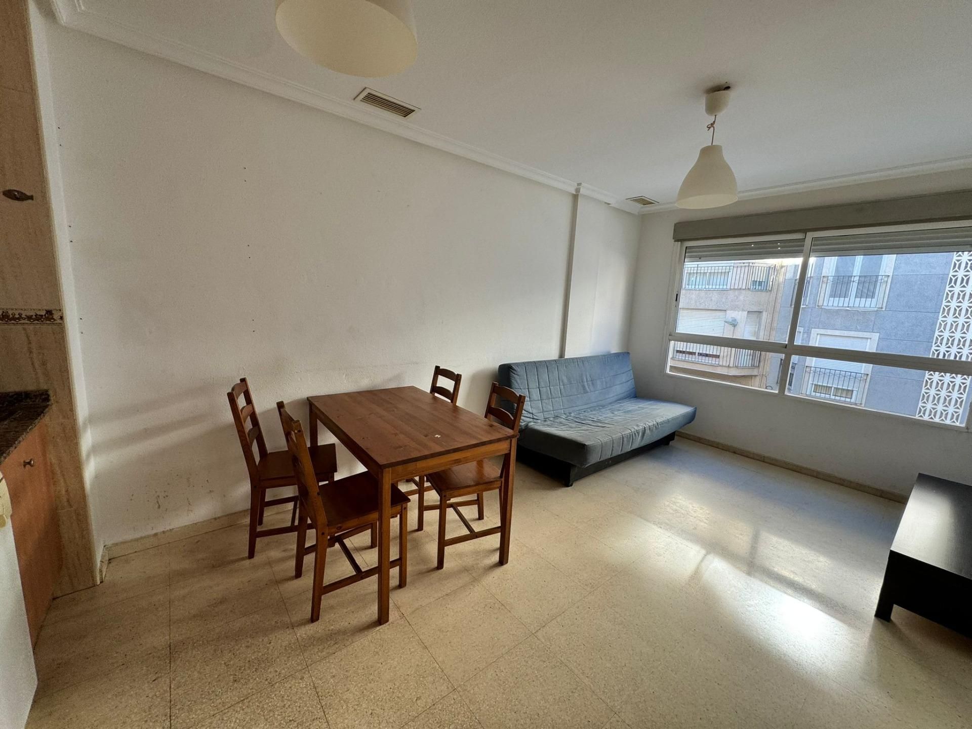 Vista exterior de Piso en venta en Elche / Elx