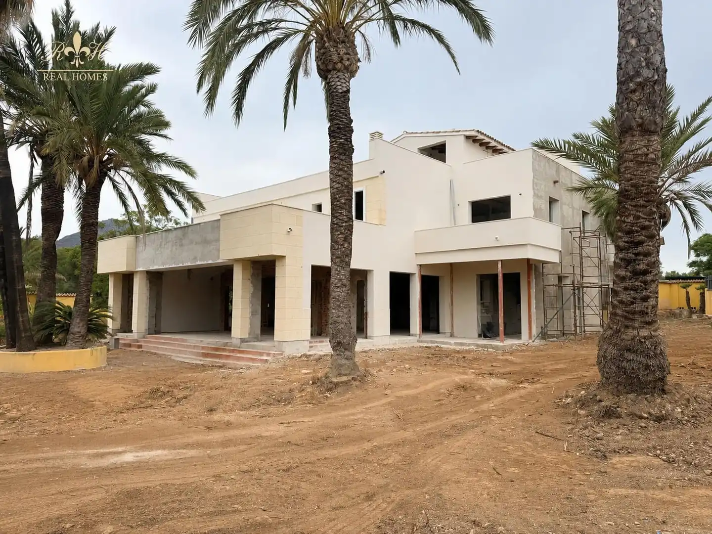 Vista exterior de Casa o chalet en venta en L'Alfàs del Pi con Jardín privado, Terraza y Piscina