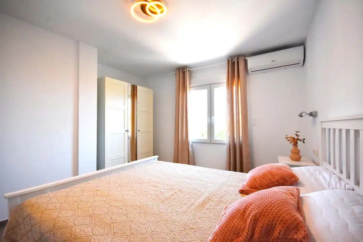 Habitación de Casa o chalet en venta en Calpe / Calp con Aire acondicionado, Jardín privado y Terraza
