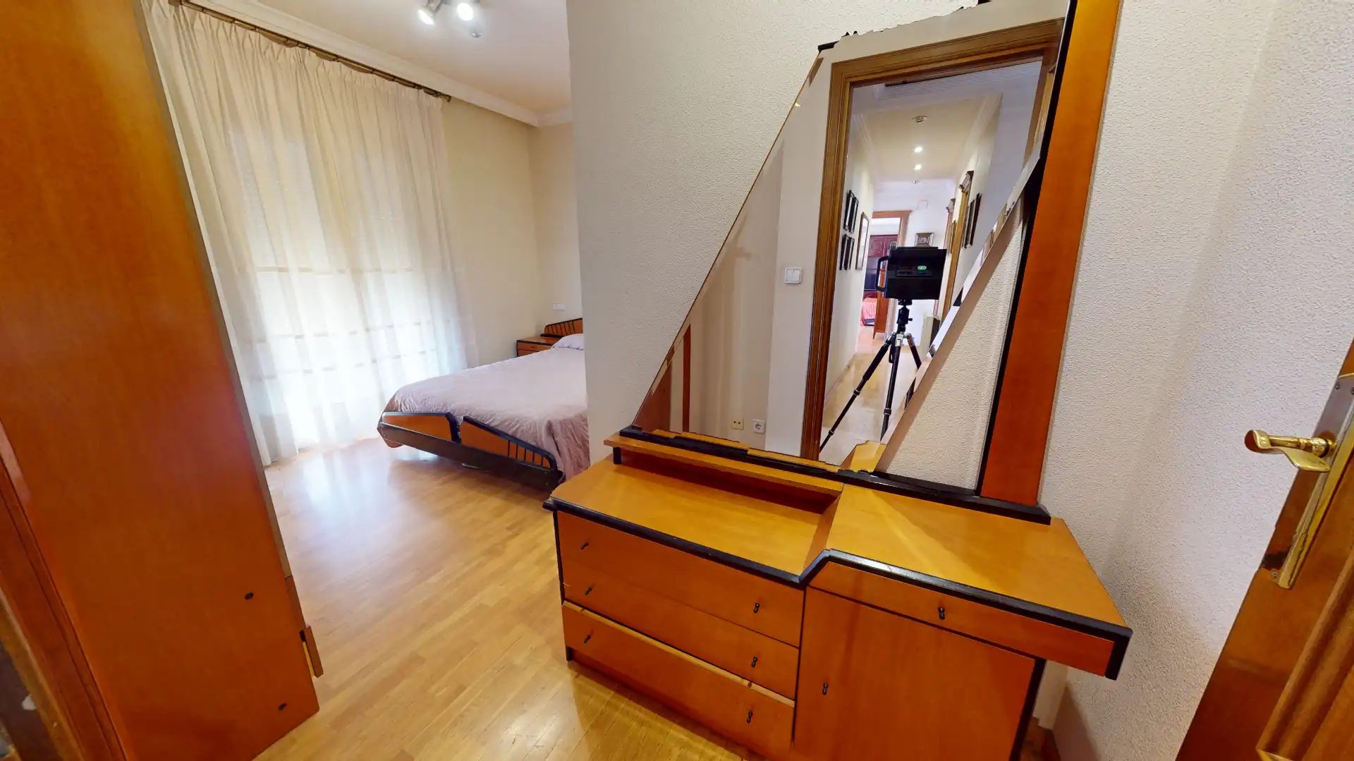 Flat with terrace for sale in Calle Jardines, imagen 16
