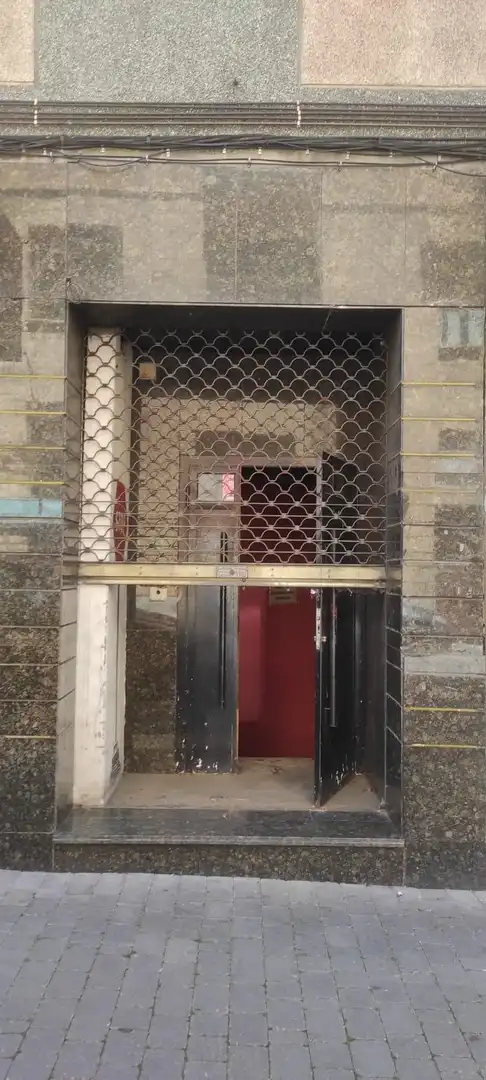 Local comercial en venda a Villablino, imagen 2