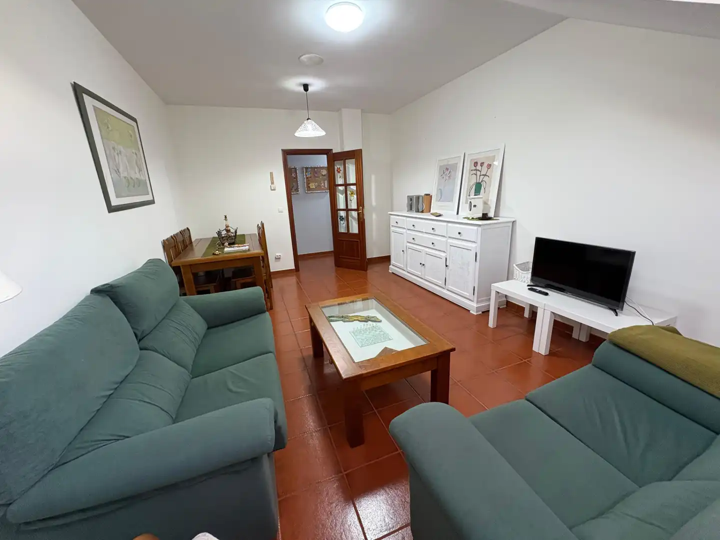 Wohnzimmer von Wohnung zur Miete in Mugardos mit Heizung und Möbliert