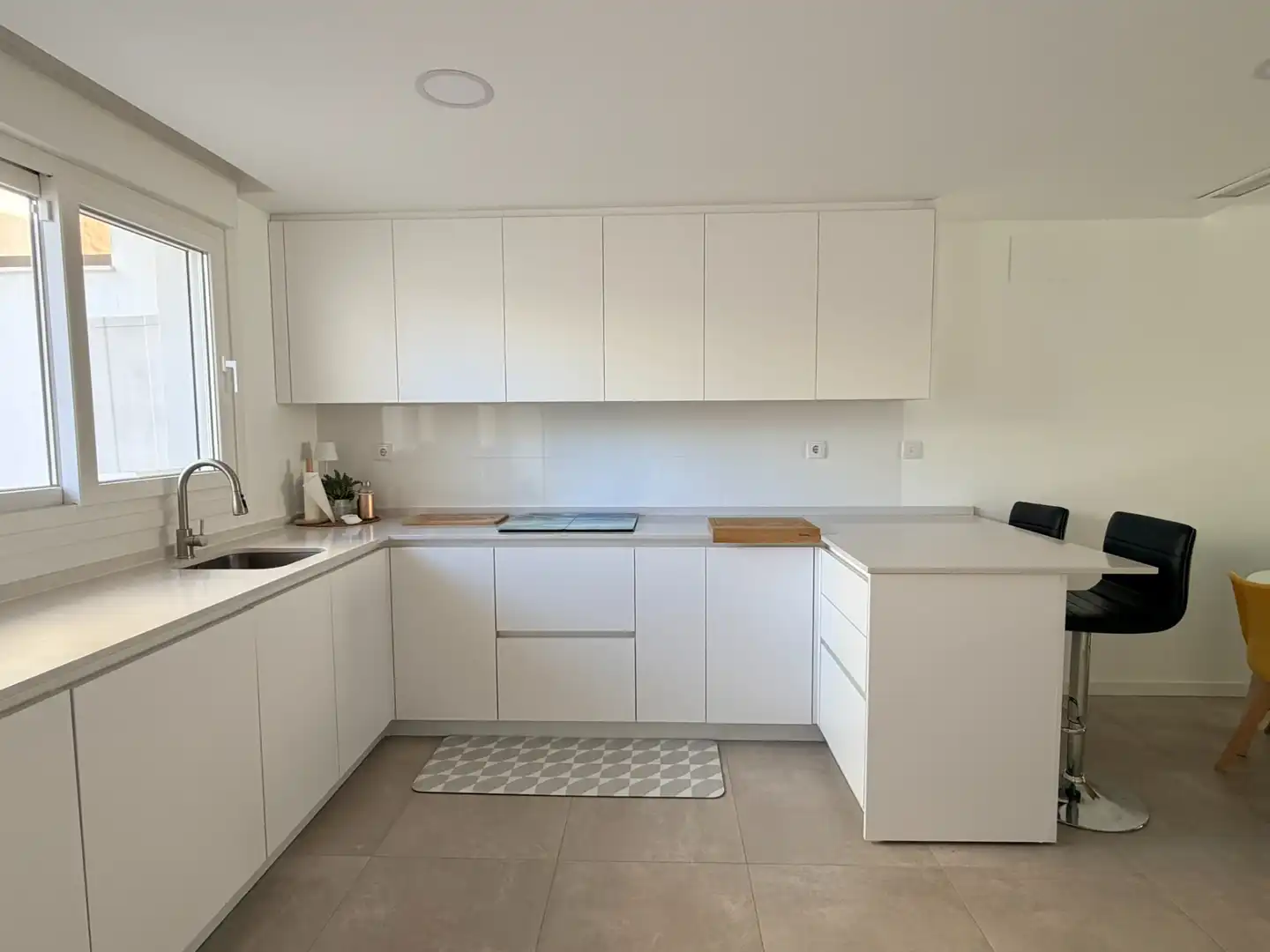 Cocina de Casa o chalet en venta en Cartagena con Aire acondicionado, Calefacción y Jardín privado