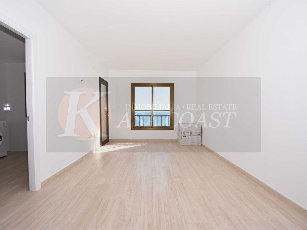 Bedroom of Flat for sale in Fuengirola  with Air Conditioner, Private garden and Terrace