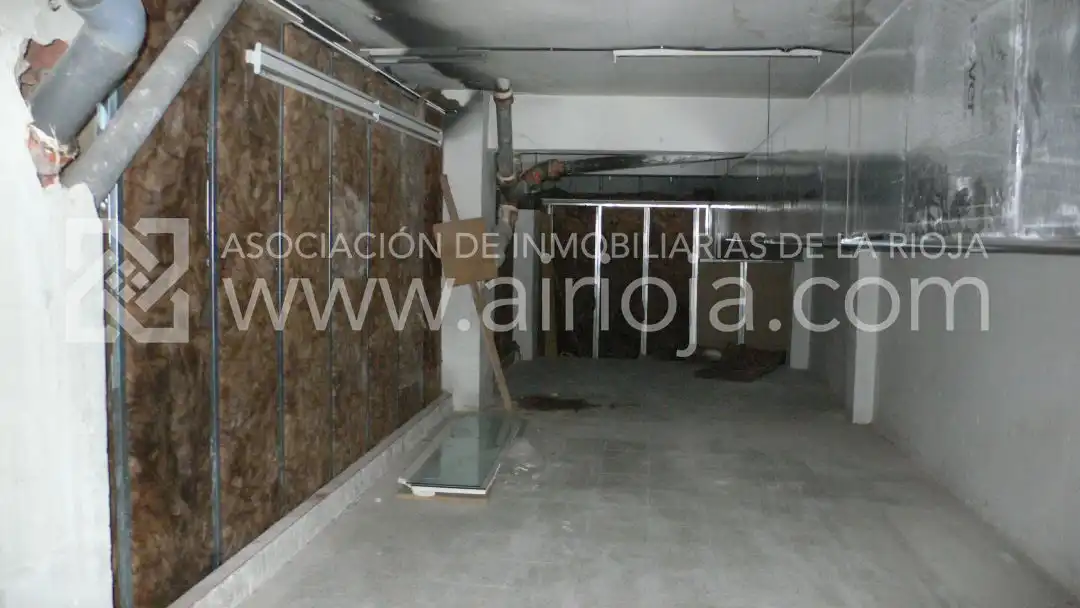 Business premises for sale in Logroño - Calle Marqués de la Ensenada Fachada también a Villamediana 21, imagen 13