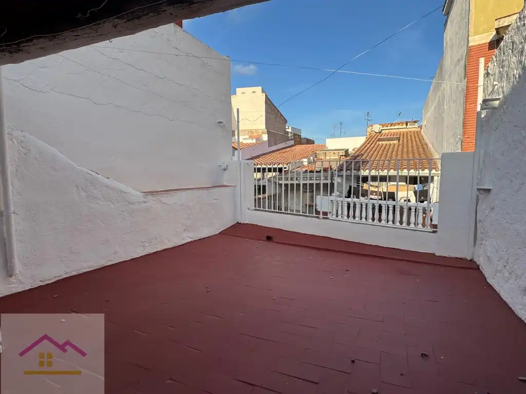 Maison à vendre à Calle Juan Barcelo 12