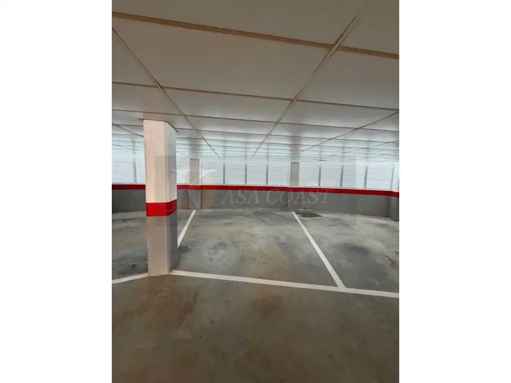 Parking of Attic for sale in Fuengirola  with Air Conditioner, Private garden and Terrace