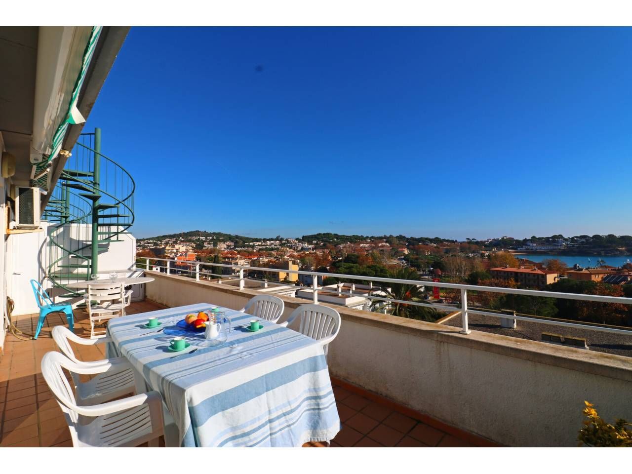 Terrace of Flat for sale in Sant Feliu de Guíxols  with Heating, Terrace and Storage room