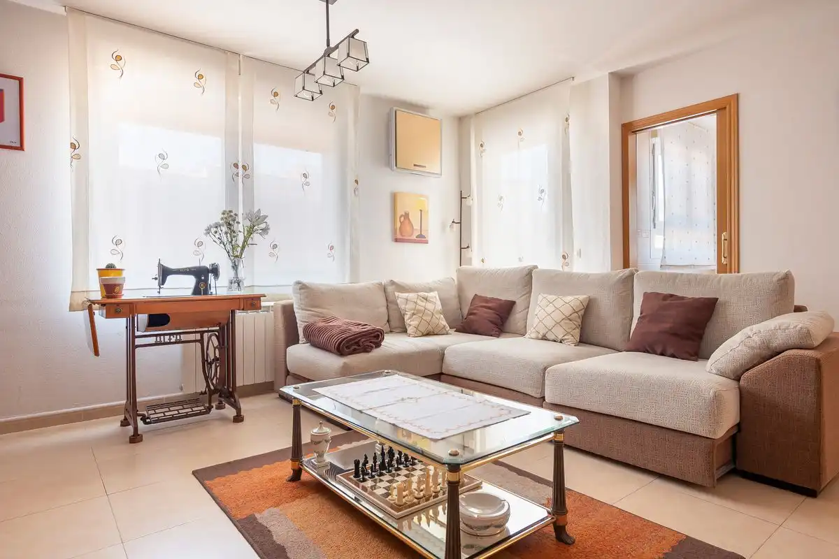 Sala de estar de Casa o chalet en venta en Titulcia con Aire acondicionado, Calefacción y Jardín privado