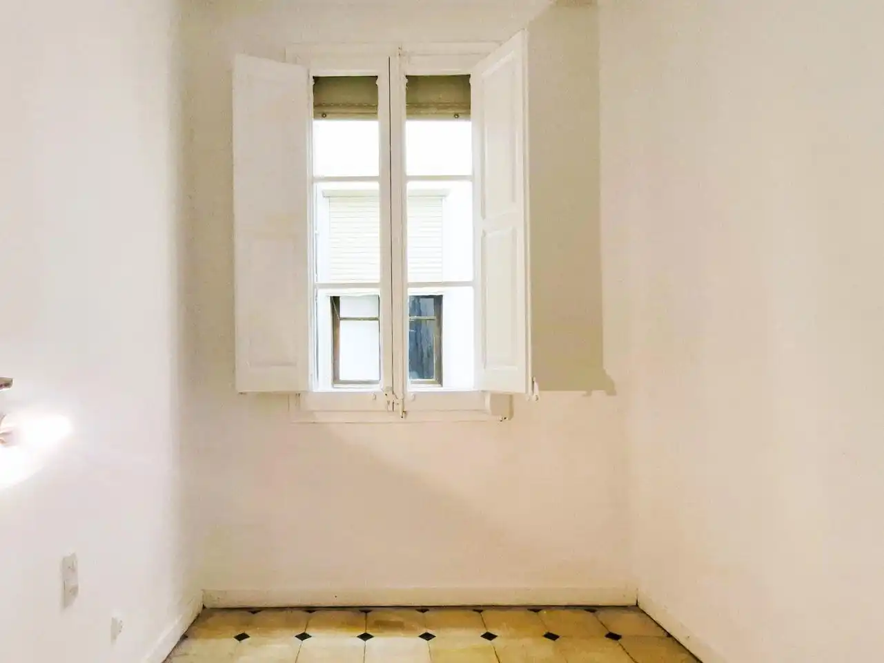 Terraza de Piso en venta en Terrassa con Calefacción y Balcón