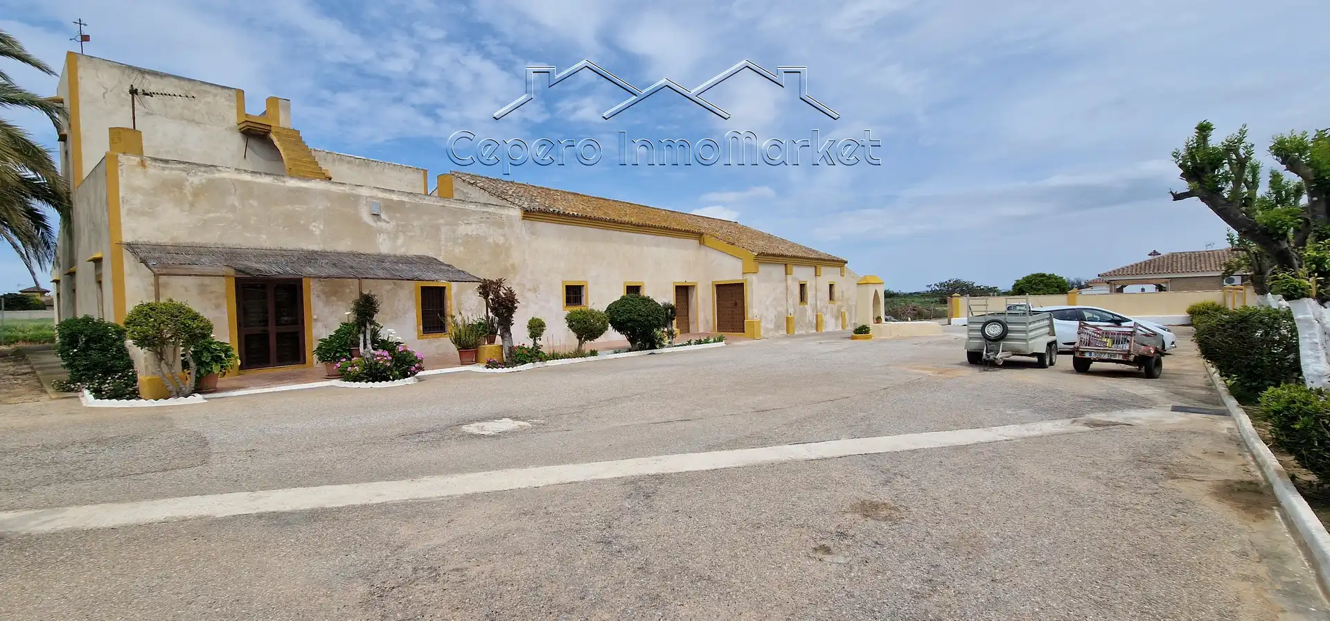 Vista exterior de Finca rústica en venda en El Puerto de Santa María amb Terrassa