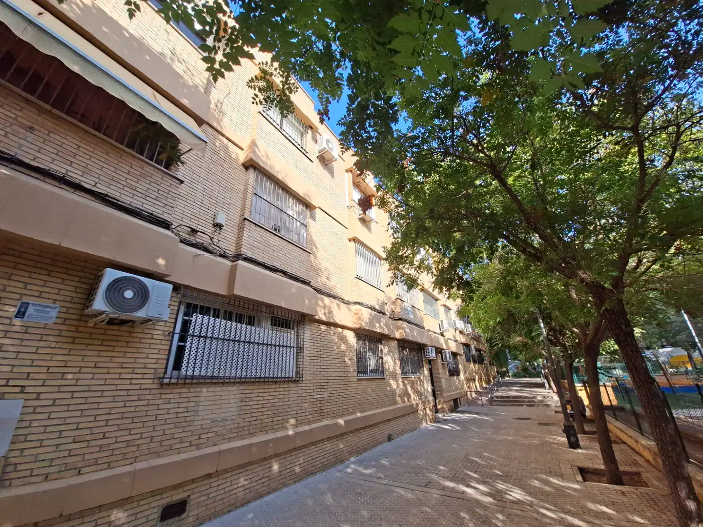 Flat for sale in Plaza Poeta Miguel Hernández, imagen 2