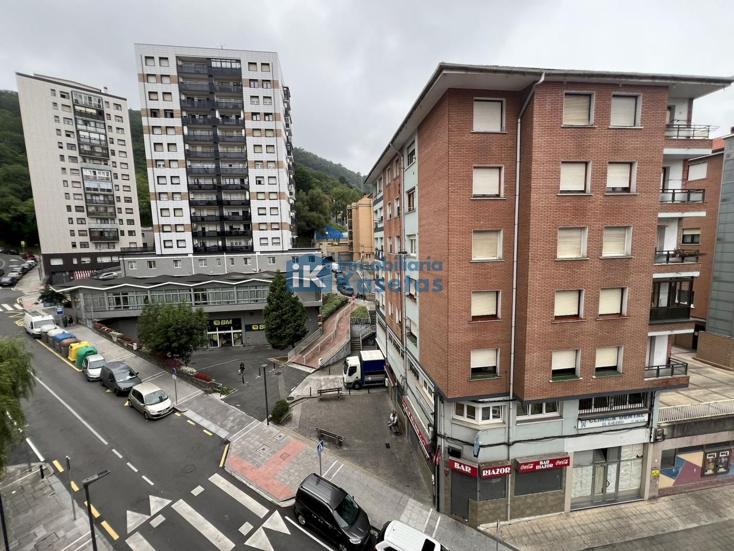 Exterior view of Flat for sale in Basauri   with Heating, Terrace and Storage room