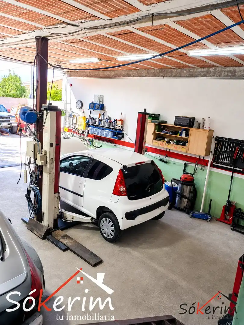 Parking de Casa o chalet en venta en Robledo de Chavela con Aire acondicionado, Calefacción y Jardín privado