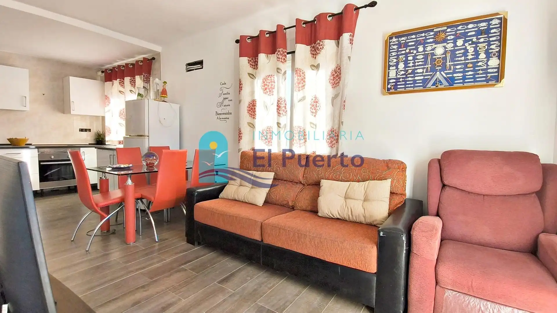 Sala de estar de Piso en venta en Mazarrón con Terraza, Trastero y Amueblado