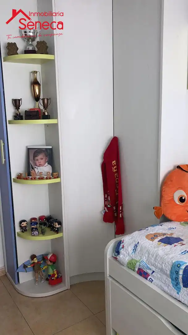 Piso en venta en Ingeniero Rafael Eraso Betelu, Huerta de la Reina - Trassierra