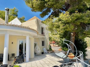 Casa amb piscina en venda a Callosa d'en Sarrià