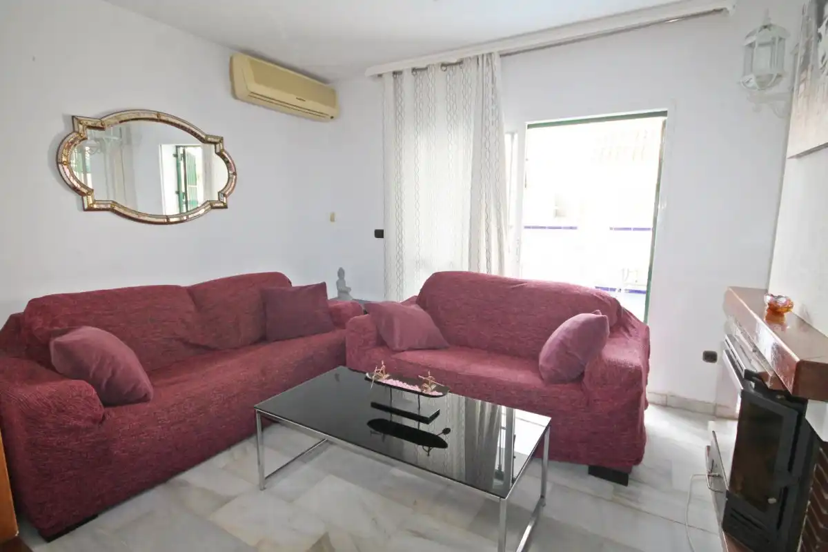 Terraced house with terrace for sale in Calle pinzón, imagen 4