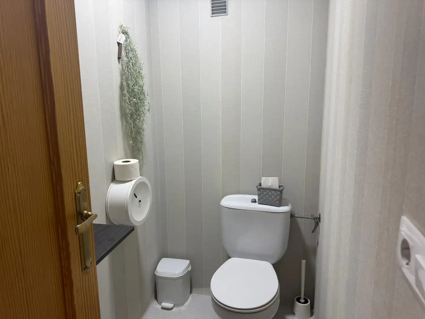 Office space with lift for sale in Carrer Poeta Miguel Hernandez 9, imagen 12