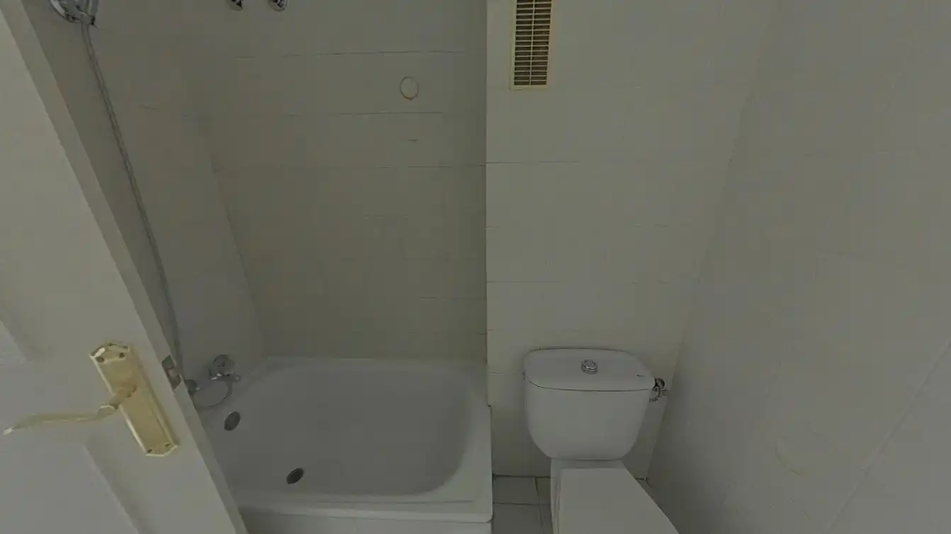 Bathroom of Flat for sale in Mijas  with Swimming Pool