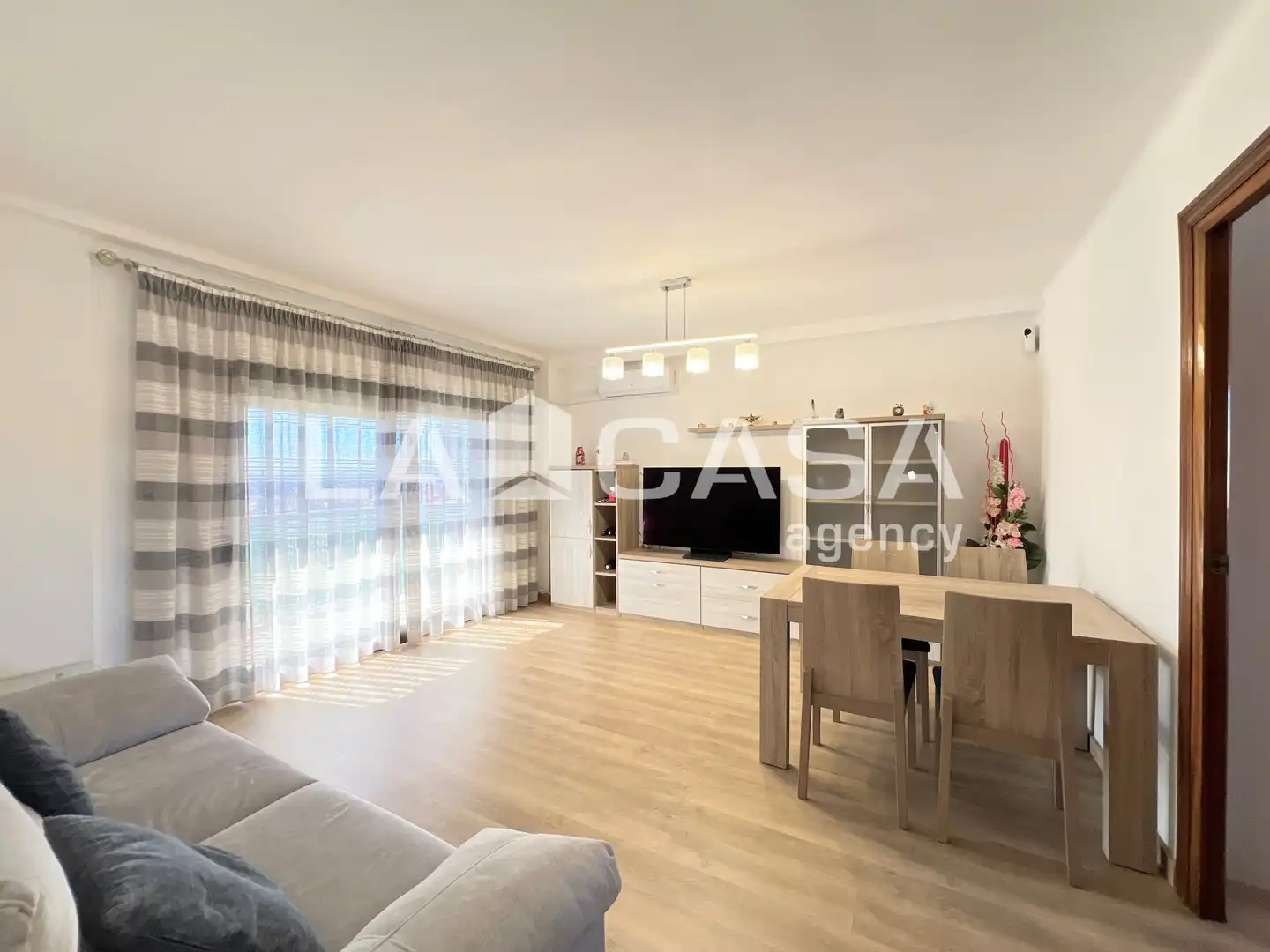 Wohnzimmer von Wohnung zum Verkauf in Badalona mit Heizung, Abstellraum und Balkon