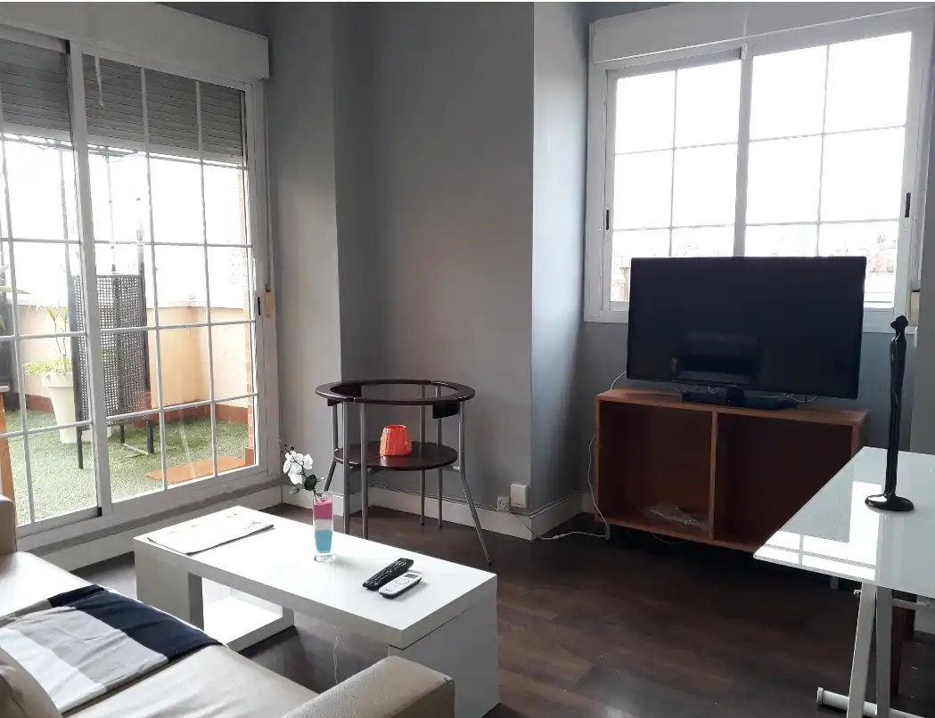 Wohnzimmer von Dachboden zur Miete in  Madrid Capital mit Klimaanlage, Heizung und Parkett