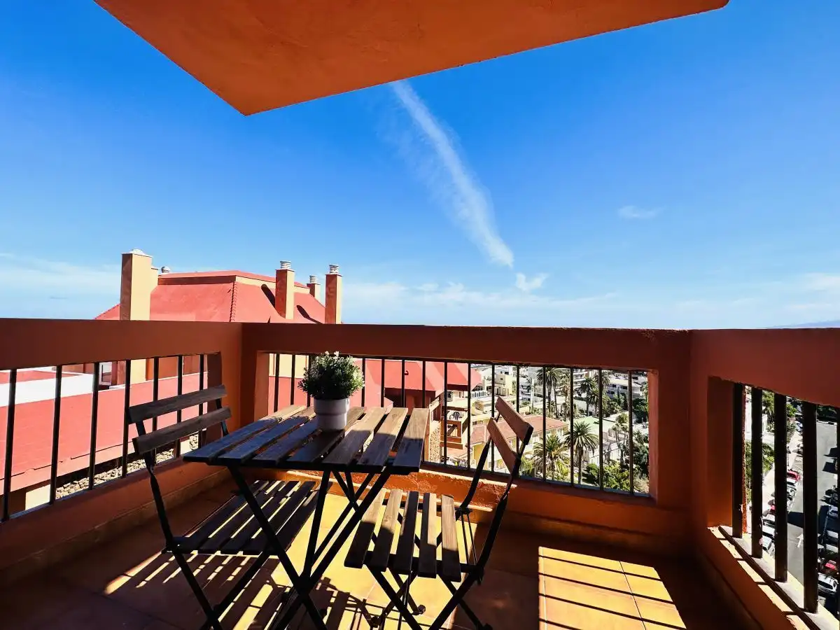 Terraza de Estudio en venta en Puerto de la Cruz con Trastero, Amueblado y Piscina comunitaria