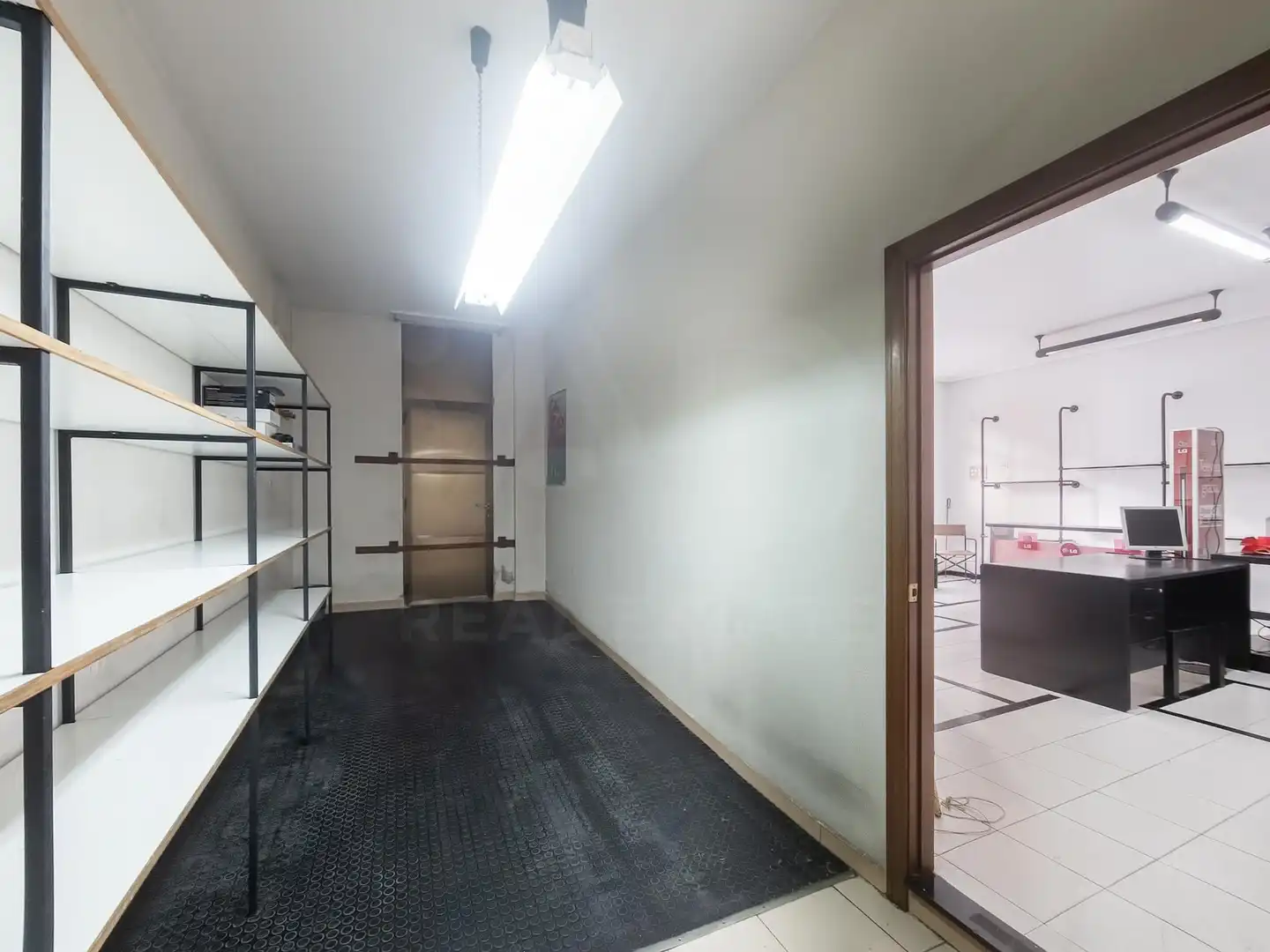 Local comercial en venta en Calle ESPERANTO 5 Es:1 Pl:BJ Pt:01 5 5, imagen 15