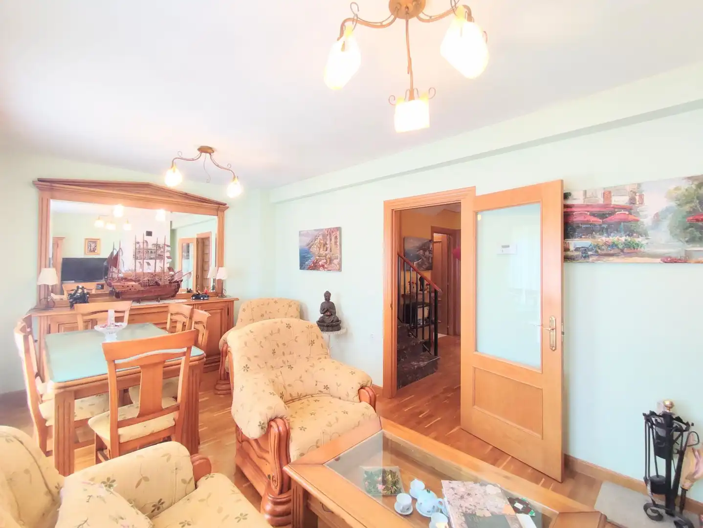 Sala de estar de Casa adosada en venta en Aoiz / Agoitz con Aire acondicionado, Calefacción y Terraza