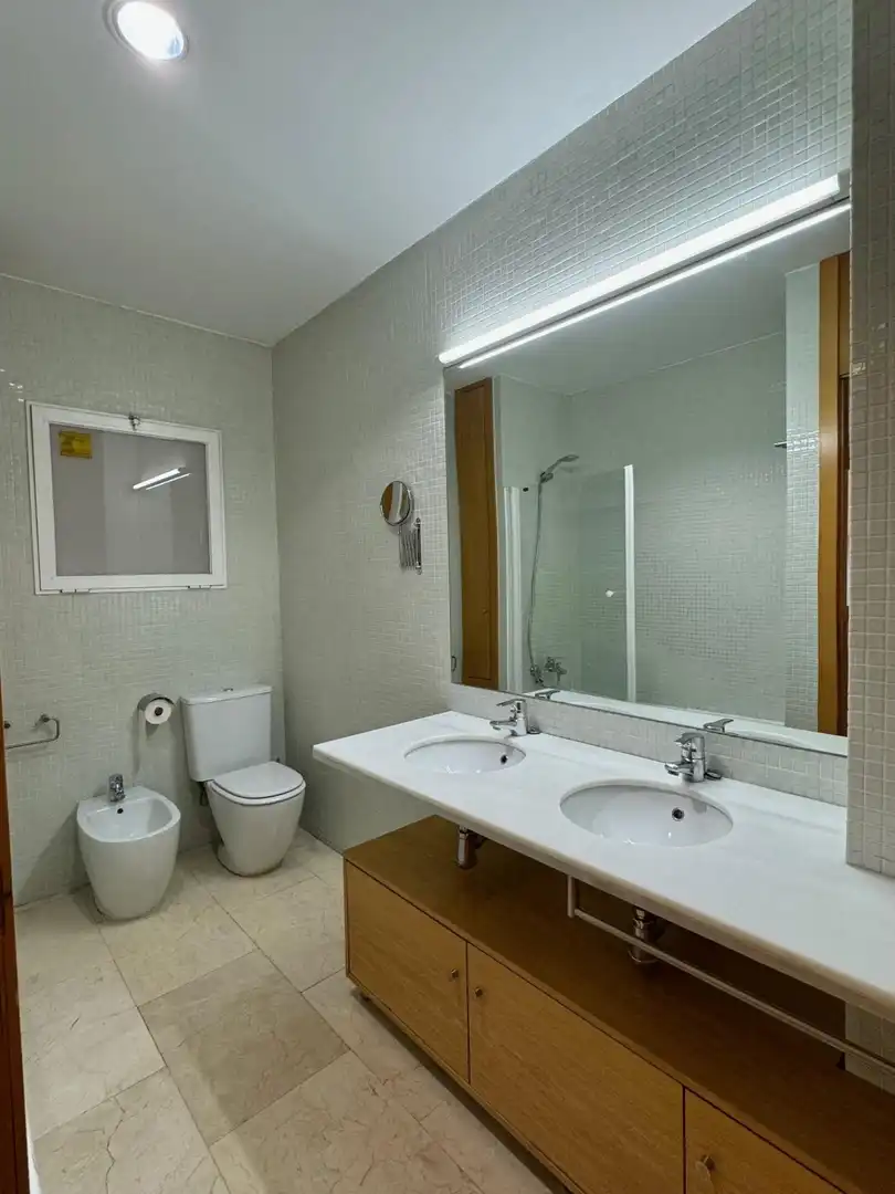 Baño de Piso en venta en Valencia con Aire acondicionado, Calefacción y Trastero