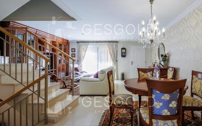 Sala d'estar de Casa adosada en venda en Almazora / Almassora amb Aire condicionat, Calefacció i Terrassa