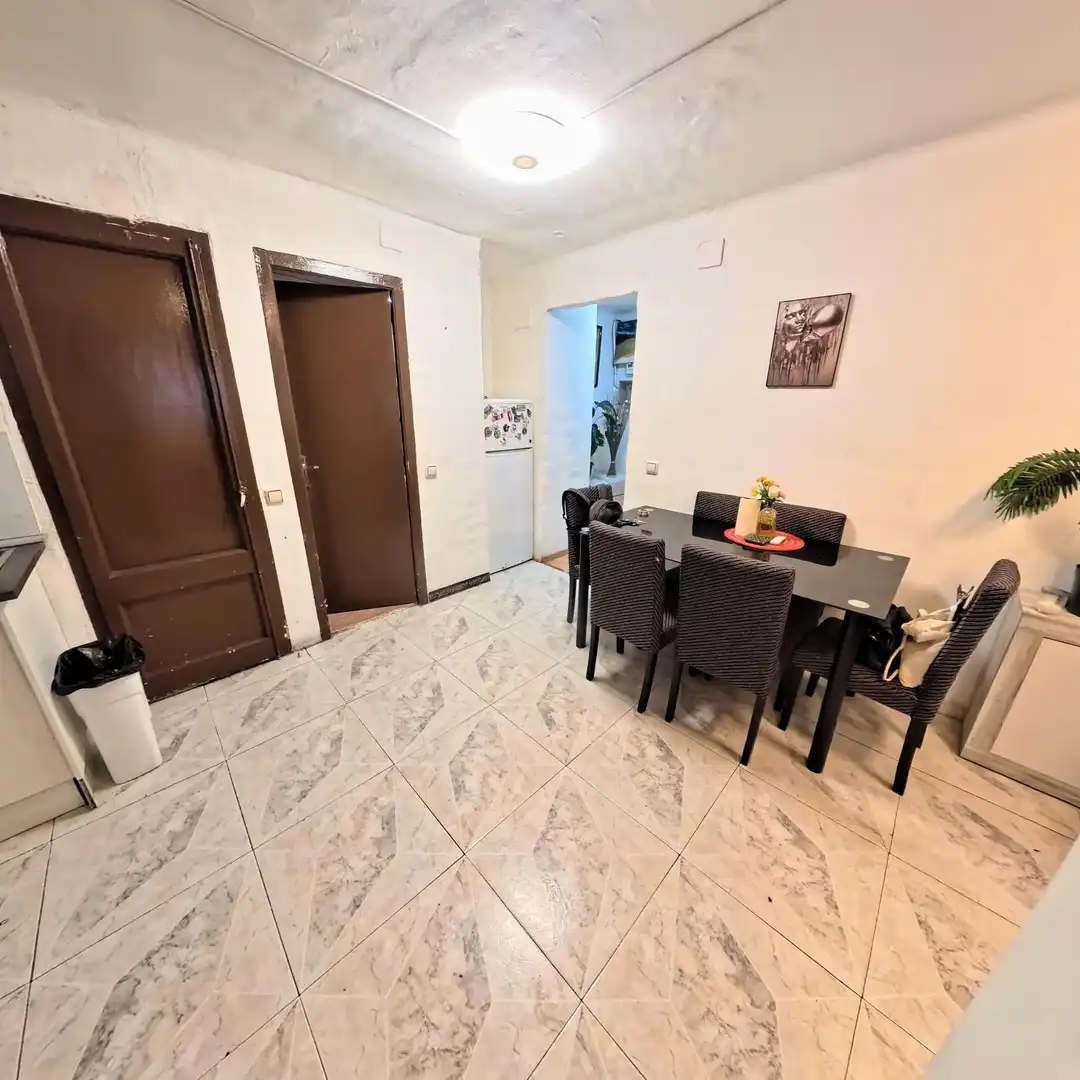 Ground floor for sale in Barcelona, Barcelona