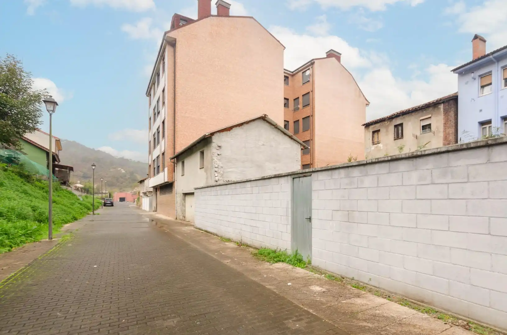 Vista exterior de Residencial en venta en San Martín del Rey Aurelio