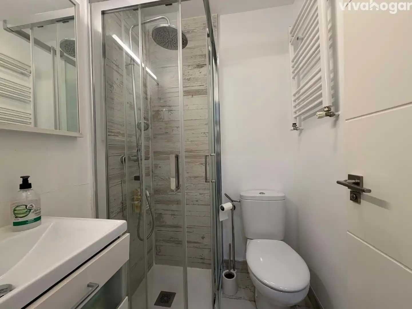 Baño de Piso de alquiler en Madrid con Aire acondicionado, Calefacción y Amueblado