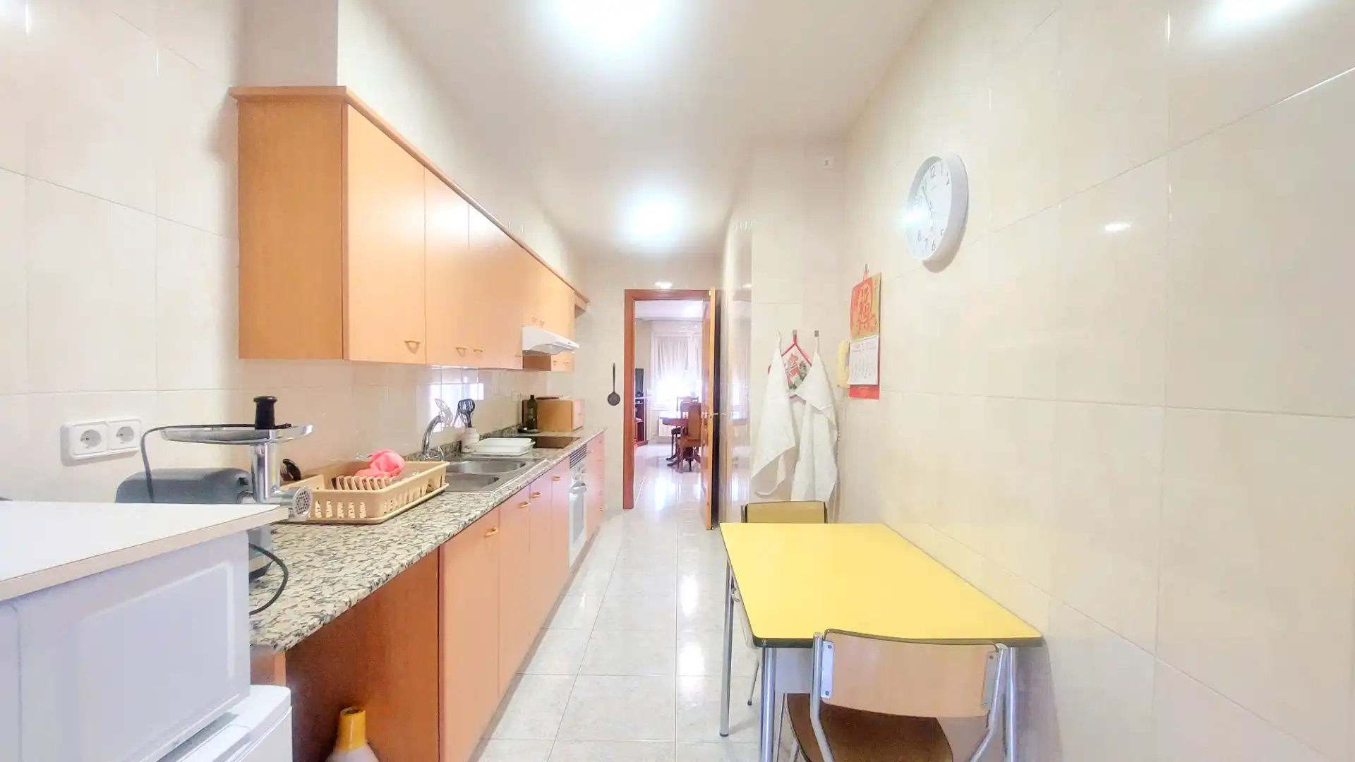 Casa a schiera con terrazza in vendita a Carrer Bisbe Valls, imagen 16