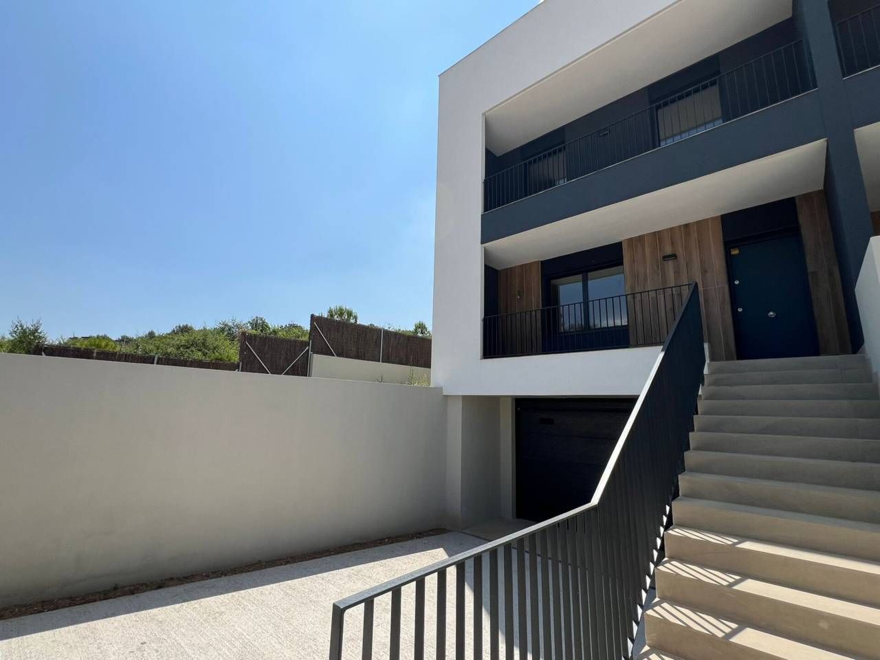 Exterior view of House or chalet for sale in Sant Quirze del Vallès  with Air Conditioner, Heating and Private garden