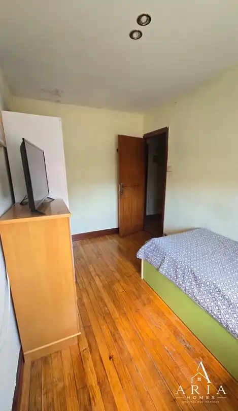 Bedroom of Flat for sale in Bilbao 
