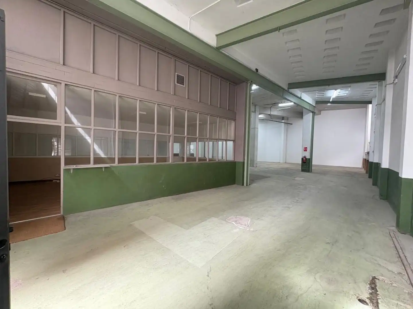 Local comercial de lloguer a CALLE IV, imagen 4