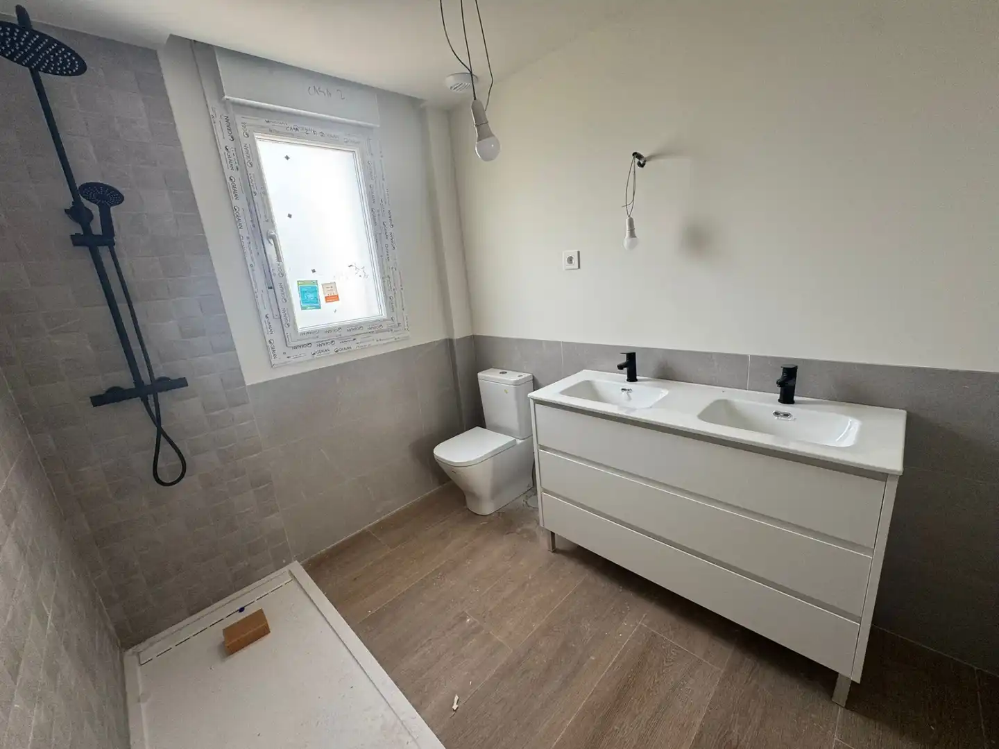 Bathroom of Detached homes for sale in Alpedrete  with Air Conditioner, Private garden and Terrace