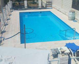 Swimming pool of House or chalet for sale in Arganda del Rey  with Air Conditioner, Heating and Private garden