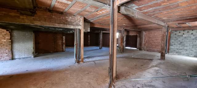 Local comercial en Alquiler en N-I en Plantío - Alcampo