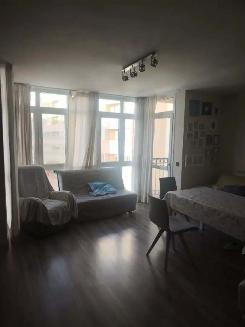 Habitación de Piso en venta en Melilla con Aire acondicionado, Terraza y Trastero