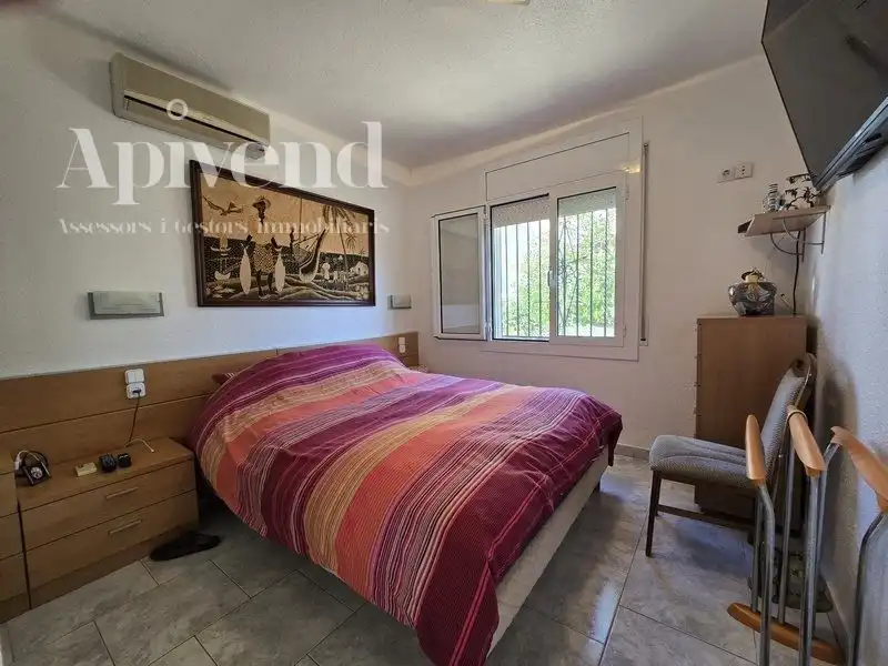 Villa con piscina in vendita a Pení, imagen 11