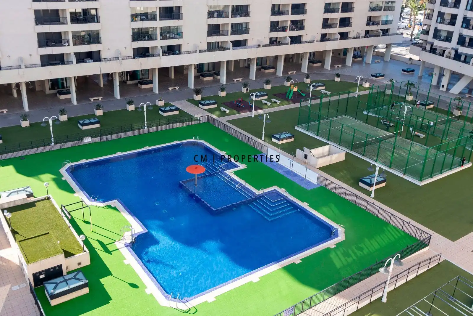 Piscina de Piso en venta en Alboraya con Aire acondicionado, Calefacción y Trastero